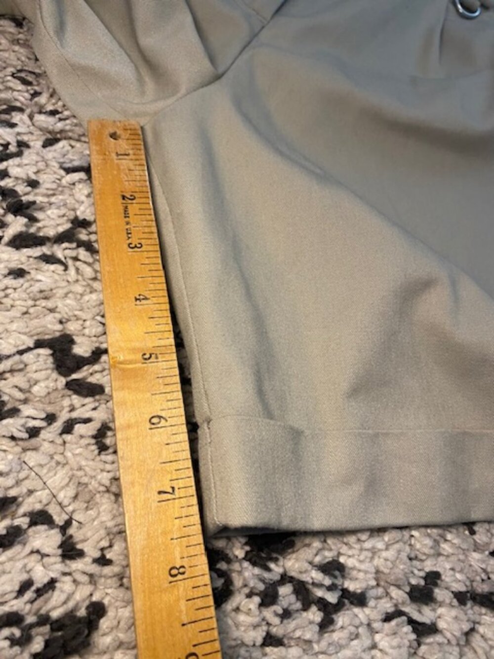 Tilley Endurables Chino Shorts Size 16 Button roll Hem Excellent Condition - Picture 16 of 16